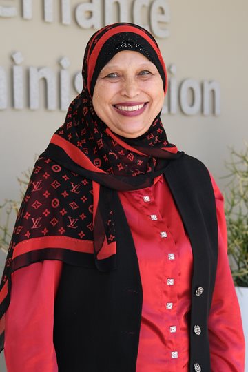 Ms Elhaam Bardien